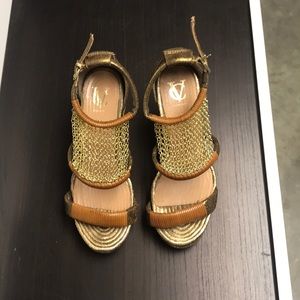 Vince Camuto Wedges